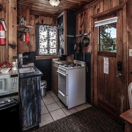 Apache Village 4, King Studio, Midtown, Sleeps 2 Ruidoso Zewnętrze zdjęcie